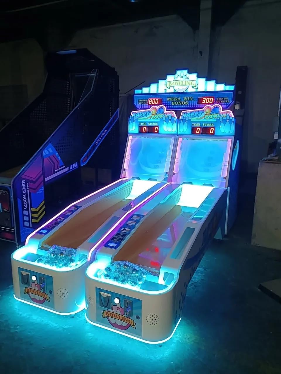 CREATIVE ARCADES Alley Masters Commercial Skeeball Bowling Machine with Neon LED Lights – Coin-Operated Arcade Game, Ticket Redemption, Linkable Multiplayer Lanes, Heavy-Duty