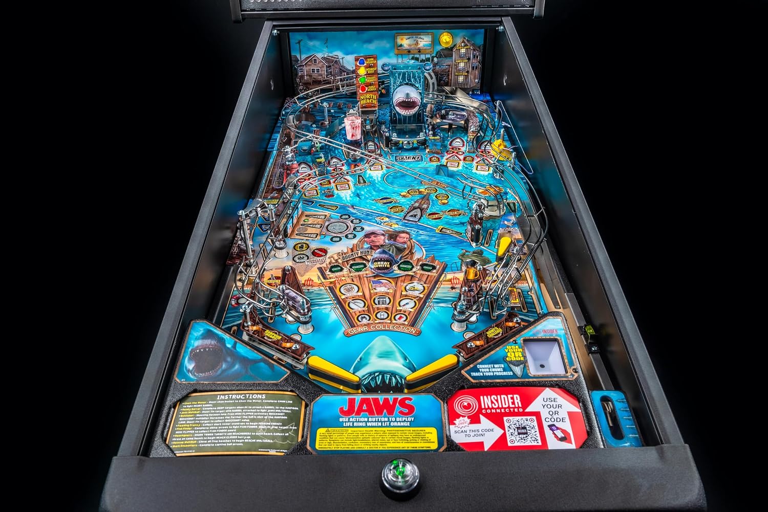 Stern Pinball Jaws with Insider Connected, Pro Edition Arcade Pinball Machine