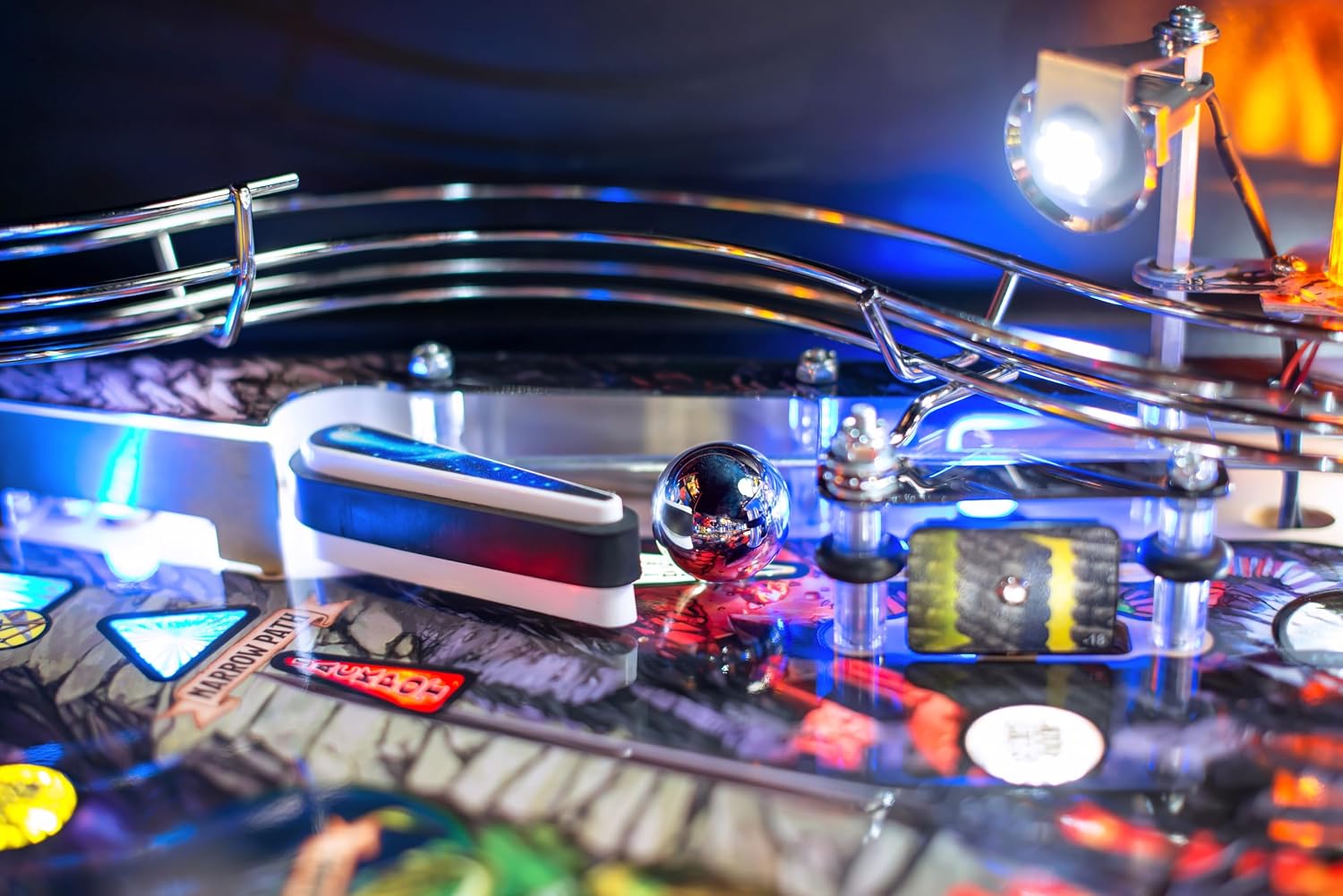 Stern Pinball Dungeons & Dragons with Insider Connected, Pro Edition Arcade Pinball Machine