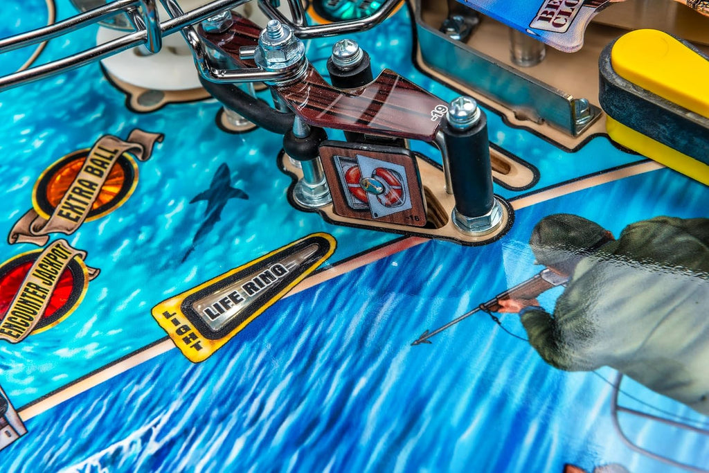 Stern Pinball Jaws with Insider Connected, Pro Edition Arcade Pinball Machine